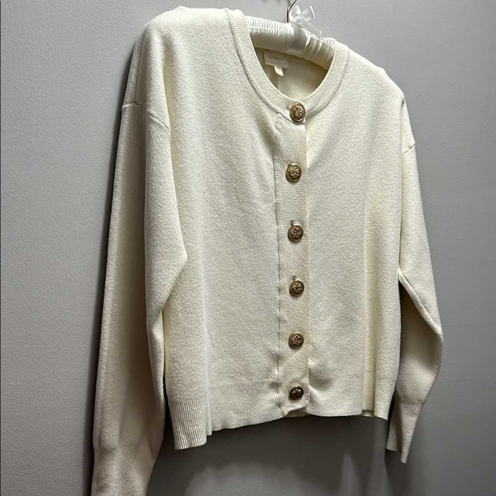 Cyrus Elegant Cream Sweater with Gold Buttons size medium